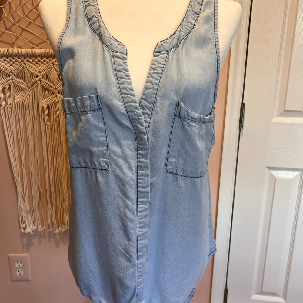 Sanctuary Light Blue Sleeveless Blouse